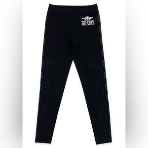 Star Wars Black Leggings with The Child Graphic Mandalorian Leg Graphic Size M